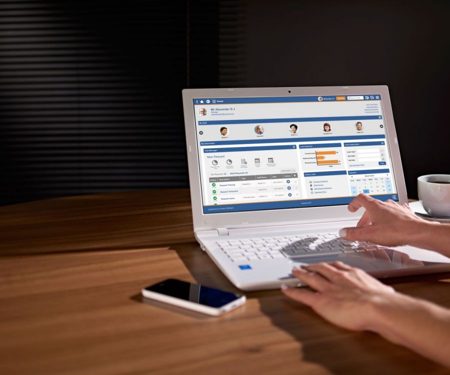 human-resource-pc-laptop-white